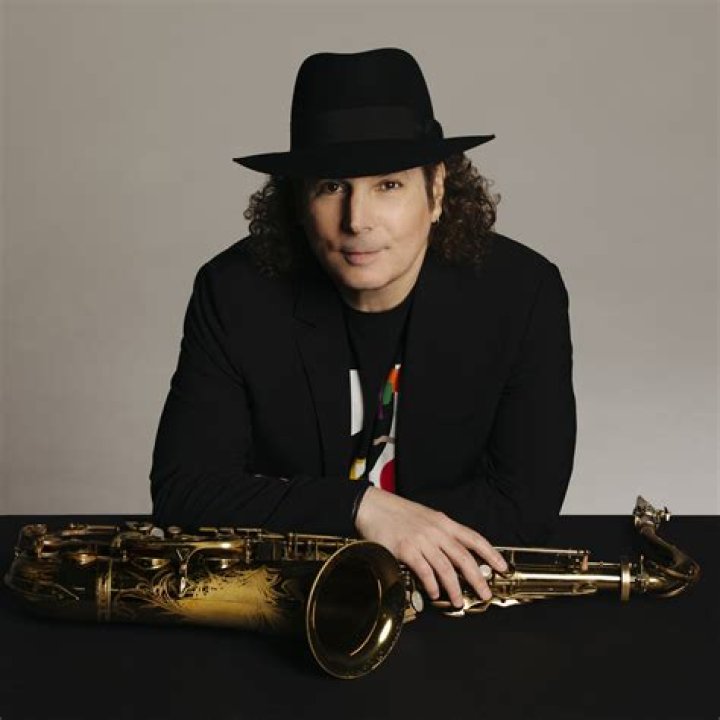 Boney James Headlines the Annual Lovers and Friends Valentine&rsquo;s Day