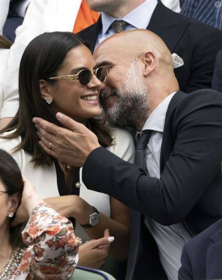 Pep Guardiola et sa femme Christina Serra lors de la c&eacute;r&eacute;monie de